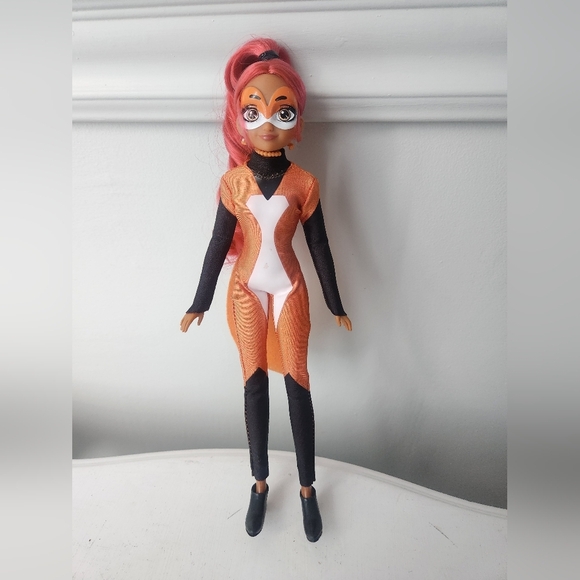Set Of 2 Miraculous Lady Bug & Rena Rouge Dolls - Used For Display Only - Picture 2 of 10